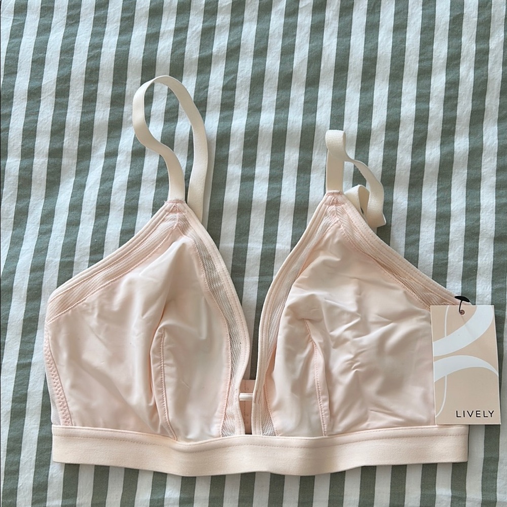 Lively Cream Bralette